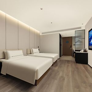 Executive Twin Room